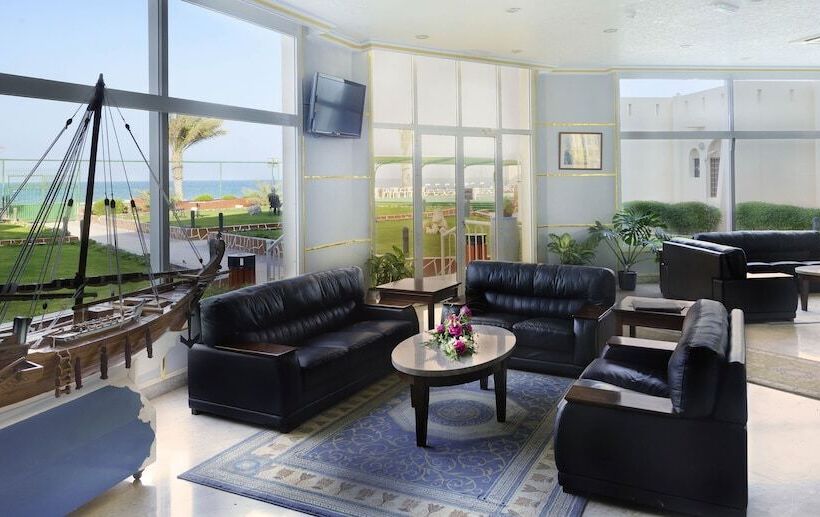 Resort Sur Beach Holiday