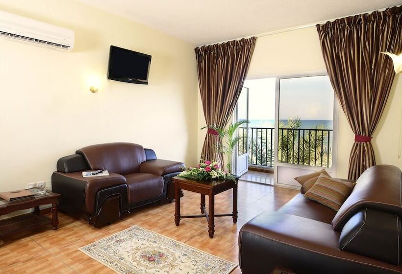 Resort Sur Beach Holiday