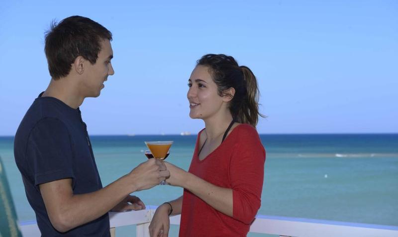 Resort Sur Beach Holiday