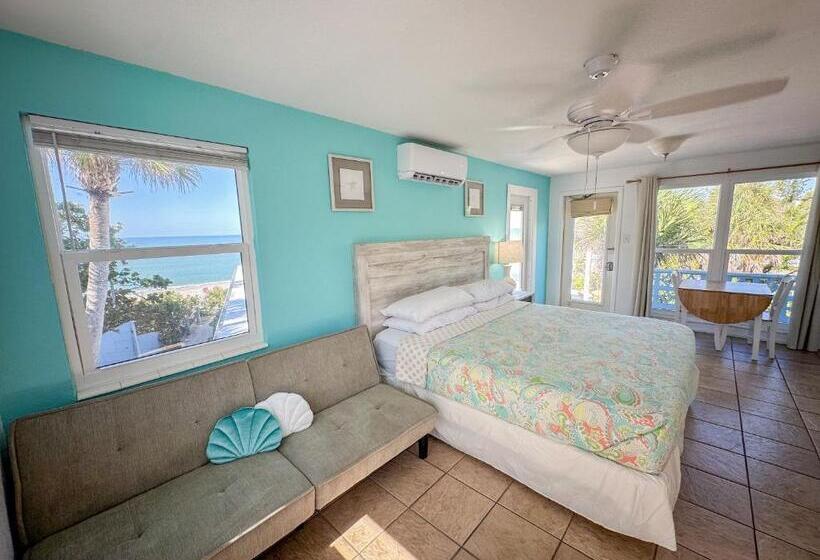 منتجع The Pearl Beach Inn