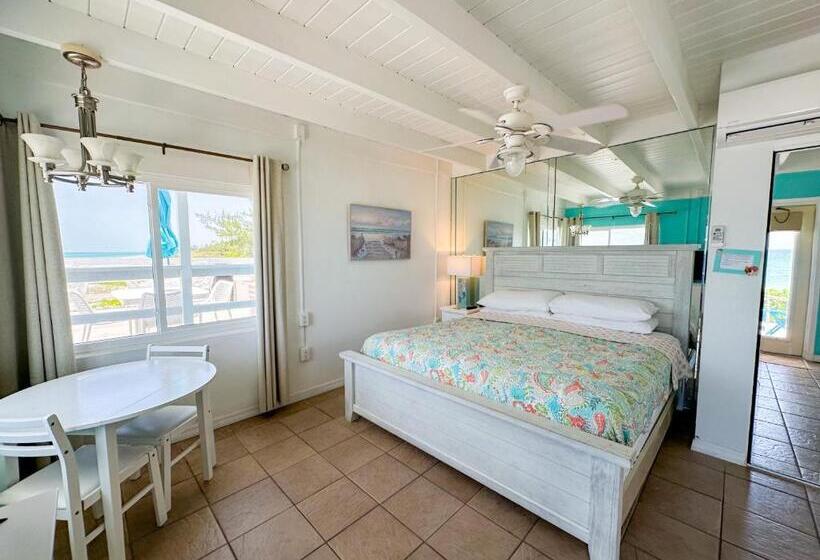 منتجع The Pearl Beach Inn