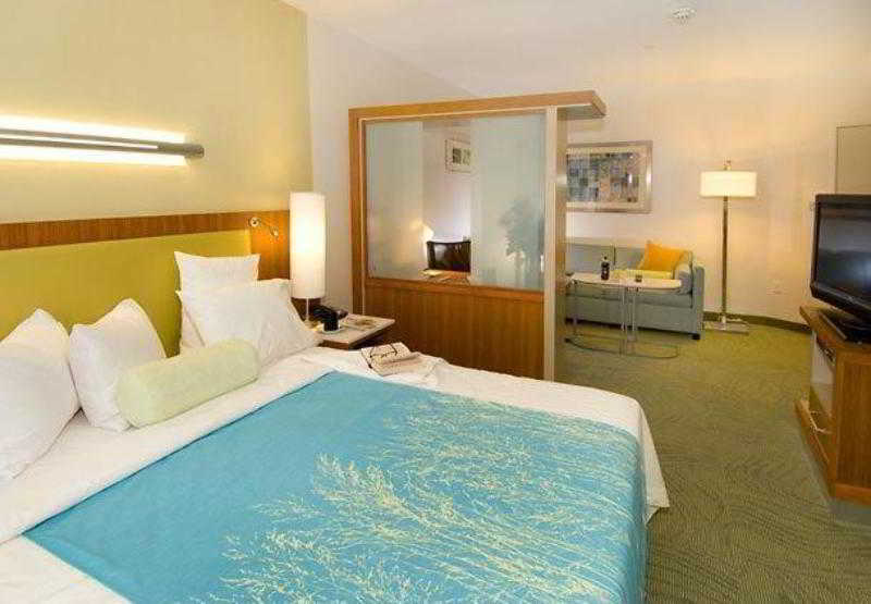 Springhill Suites By Marriott San Antonio Airport