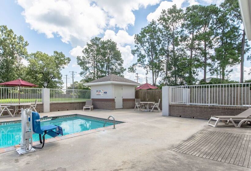 Studio 6lafayette, La  Broussard