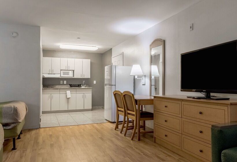 Studio 6lafayette, La  Broussard