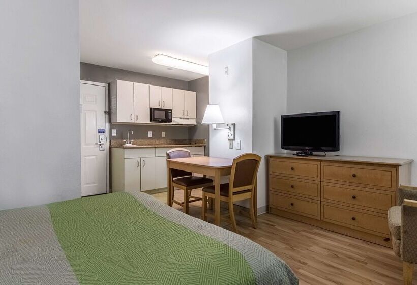 Studio 6lafayette, La  Broussard