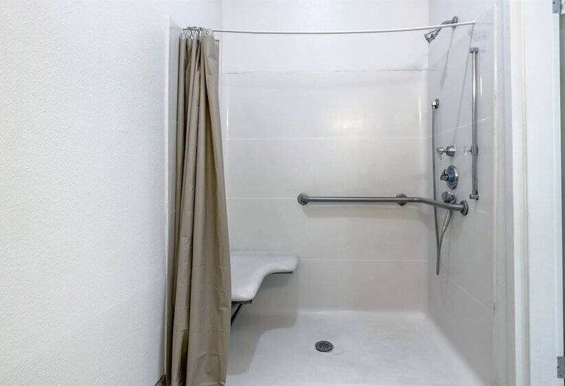 Studio 6lafayette, La  Broussard