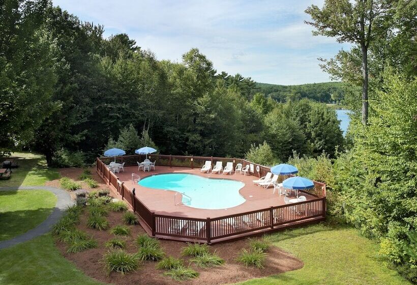 The Summit Resort