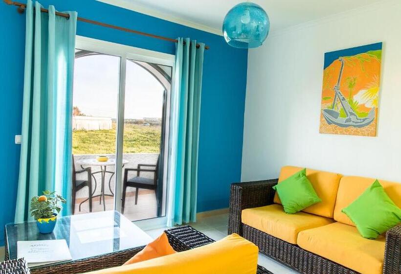 Tonel Apartamentos Turisticos