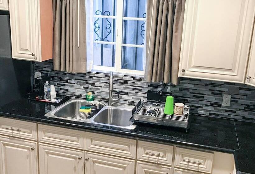 Viking Motel Ventura