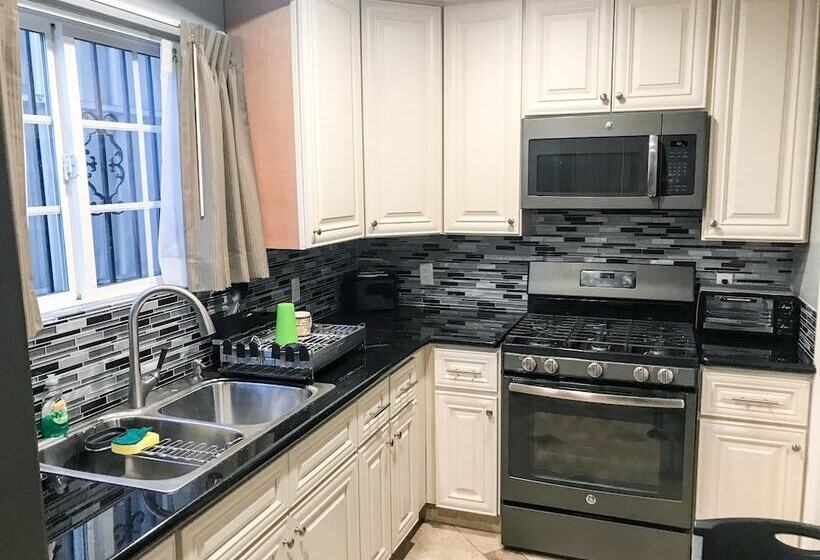 Viking Motel Ventura