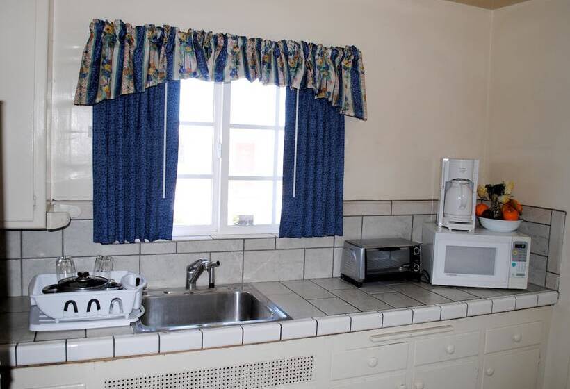 Viking Motel Ventura