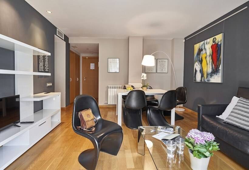 Ainb Sagrada Familia Apartments