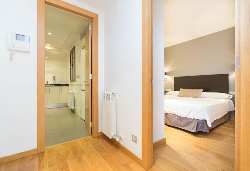 Ainb Sagrada Familia Apartments