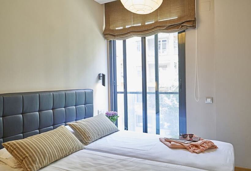 Ainb Sagrada Familia Apartments