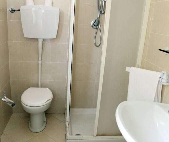 تختخواب و صبحانه Bicocca