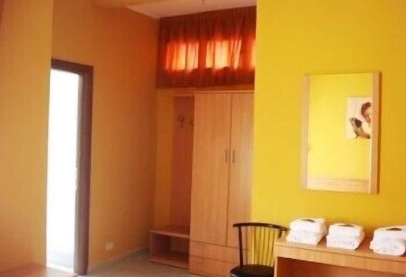 تختخواب و صبحانه Bicocca