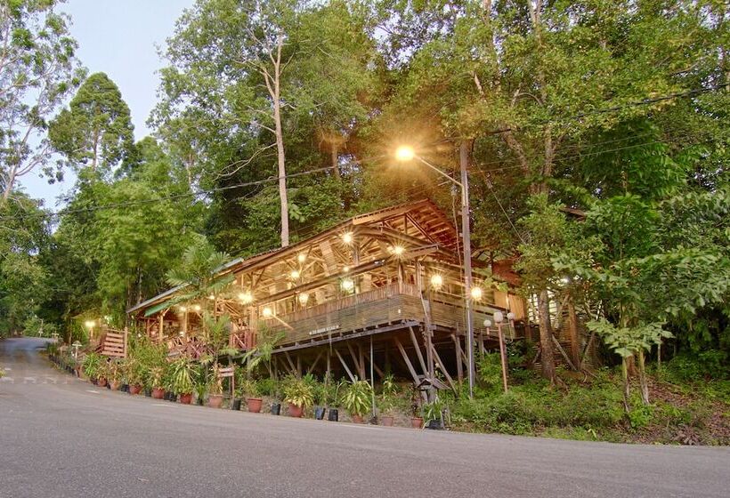 Borneo Tropical Rainforest Resort