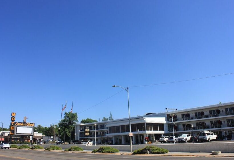 Lewis & Clark Motel   Bozeman