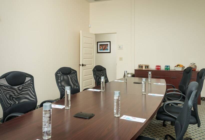 Fairfield Inn And Suites By Marriott New Bedford