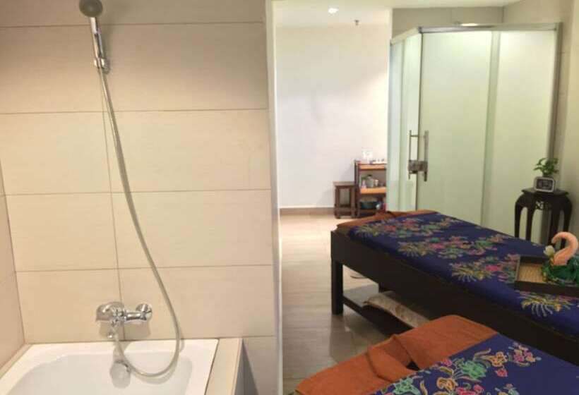 Favehotel Cenang Beach   Langkawi