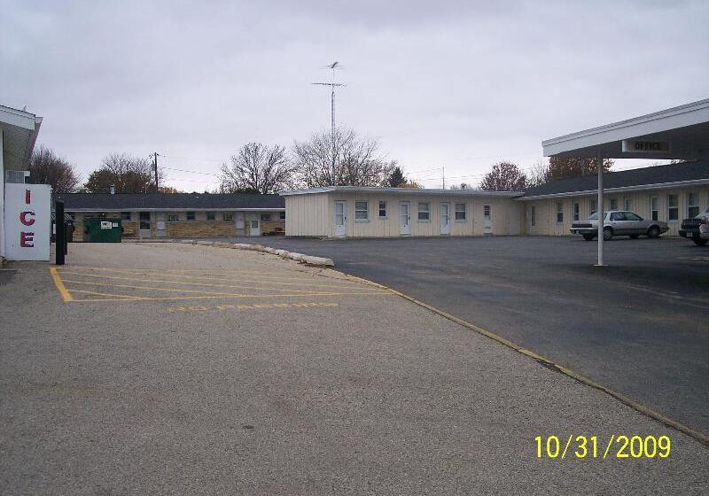 Grand View Motel Beaver Dam