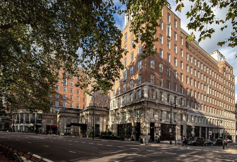 Grosvenor House Suites