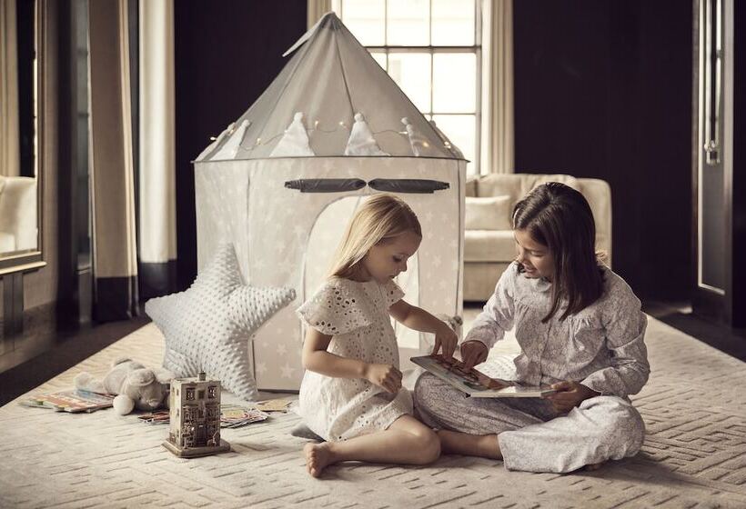 Grosvenor House Suites