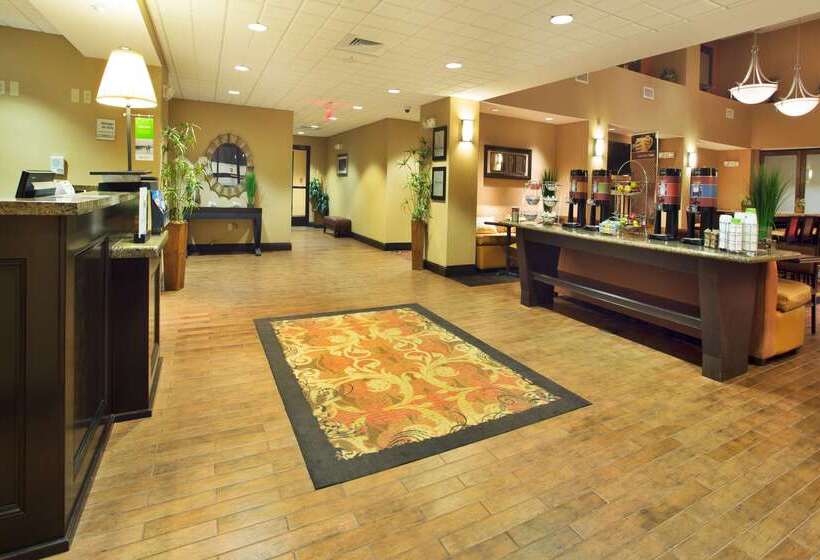 Hampton Inn & Suites Laurel, Ms