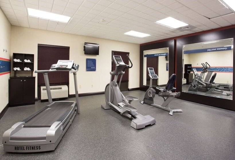 Hampton Inn & Suites Laurel, Ms