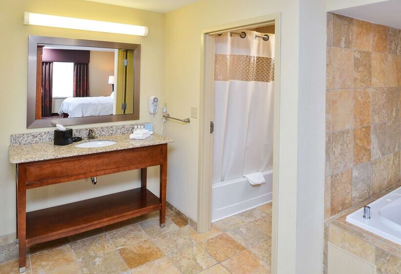 Hampton Inn Yorkville