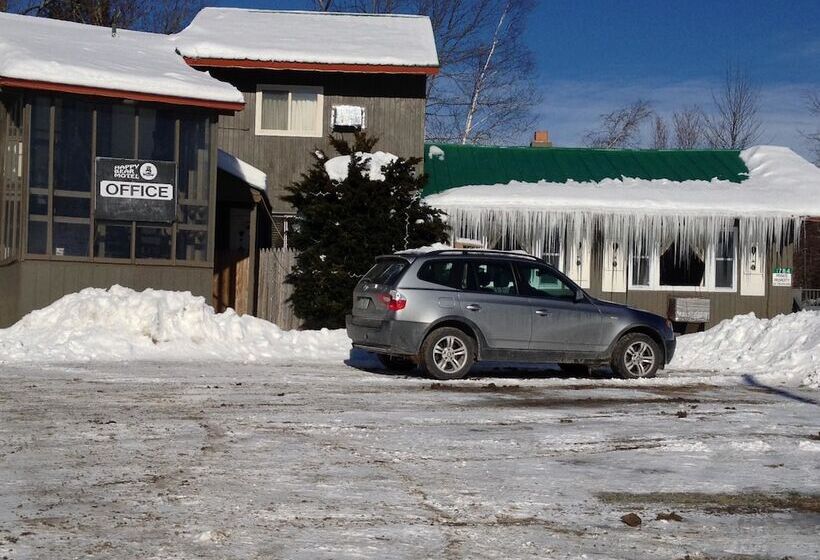 Happy Bear Motel