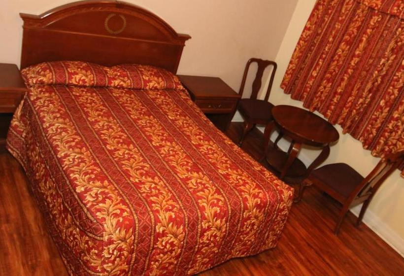 Holiday Motel  Santa Maria