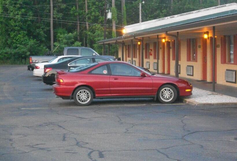 Holiday Terrace Motel