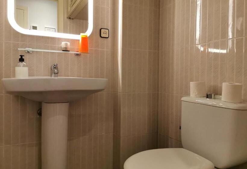 Хостел Barcelona City Street