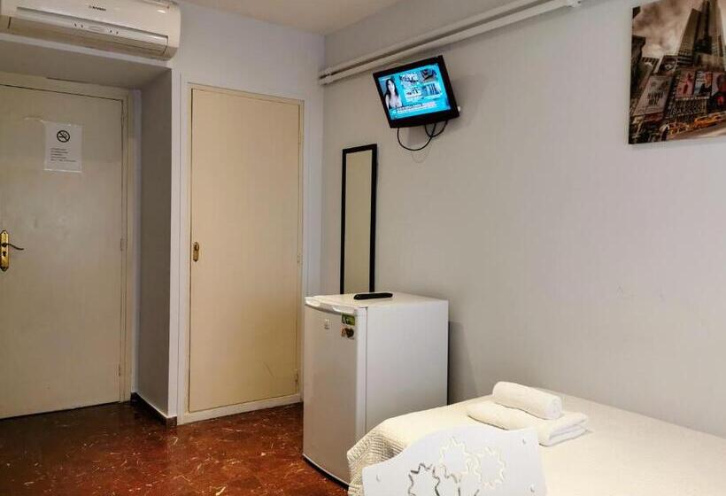 Хостел Barcelona City Street