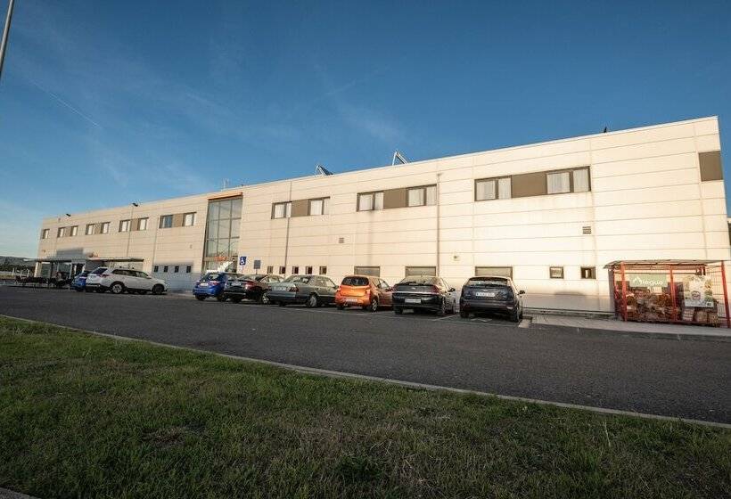 Отель Abades Via Norte