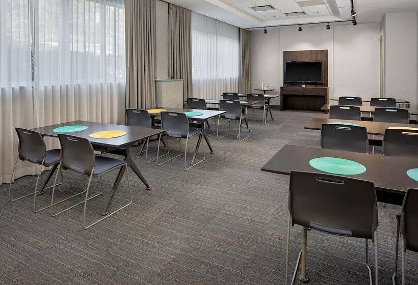 فندق Aloft Chapel Hill