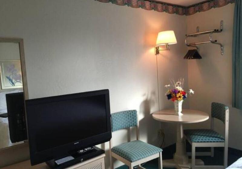 فندق Americas Best Value Inn & Suites Bluffton