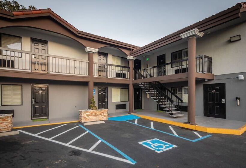 ホテル Bayhill Inn