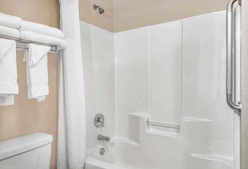 בית מלון כפרי Baymont By Wyndham Midway Tallahassee