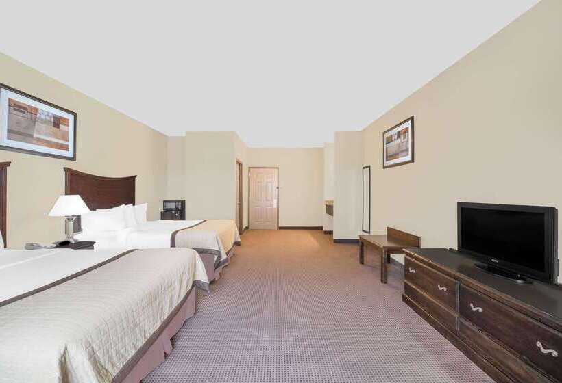 בית מלון כפרי Baymont By Wyndham Snyder