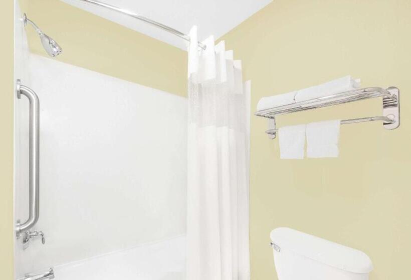 فندق Baymont By Wyndham Snyder