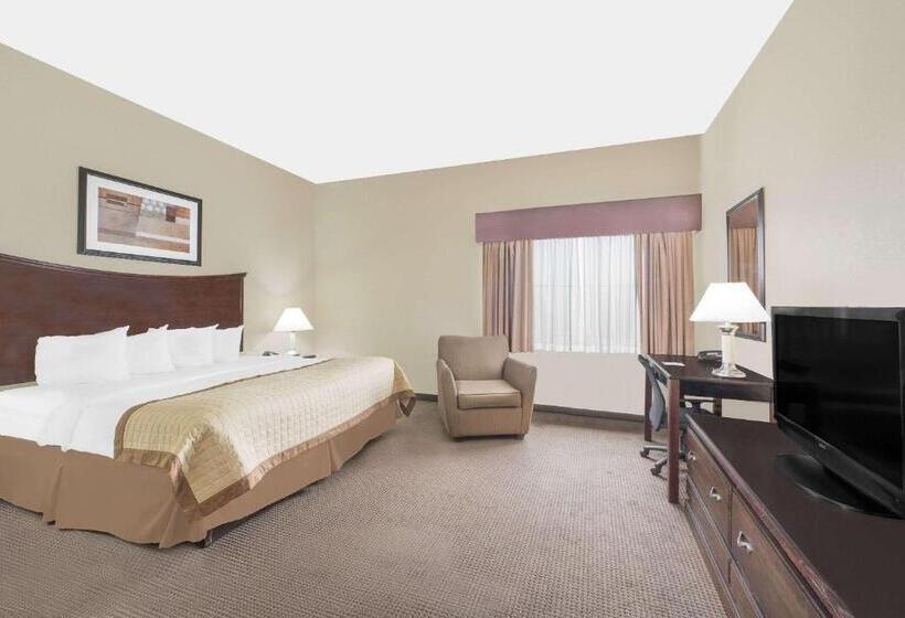 فندق Baymont By Wyndham Snyder