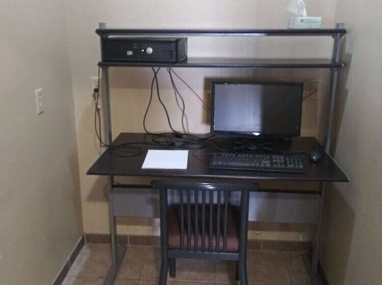 בית מלון כפרי Baymont By Wyndham Wheeler