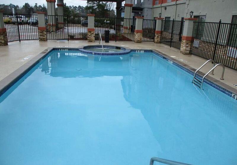 ホテル Best Western Carthage Inn & Suites