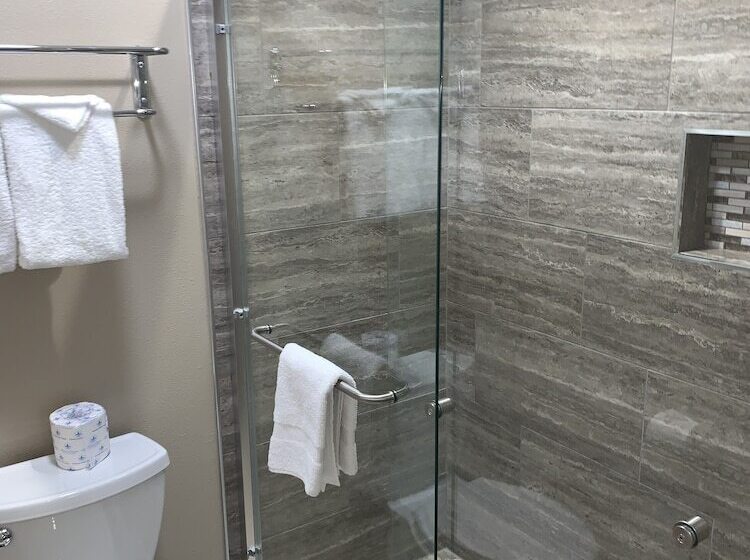 בית מלון כפרי Black Jack Inn