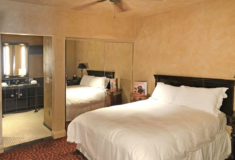 בית מלון כפרי Border House At Crystal Bay Casino