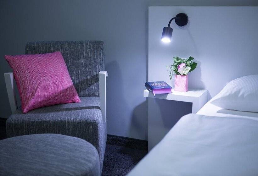 هتل Calma Berlin Mitte