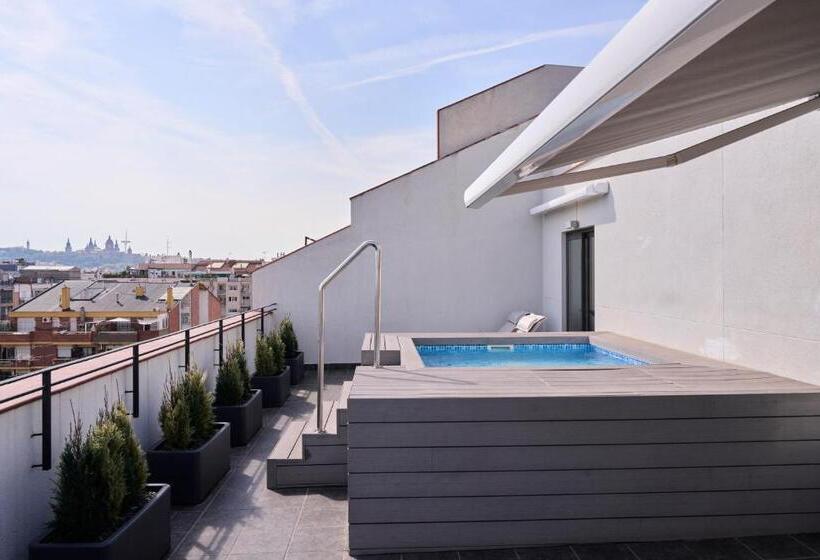 Отель Catalonia Gran Via Bcn