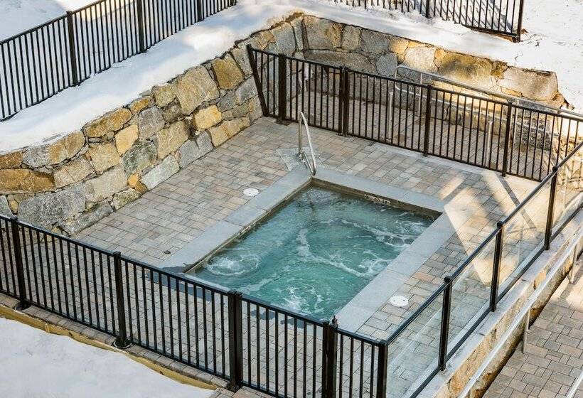 فندق Center Harbor Inn